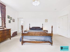 Principle Suite - click for photo gallery